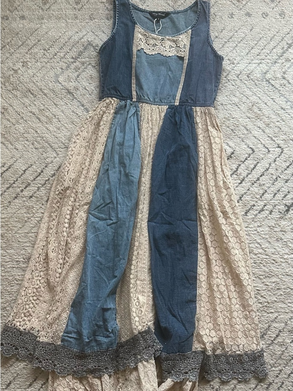 NWT YOUNG THREDS Blue and Cream Lace Panel Midi Dress - Picture 2 of 5